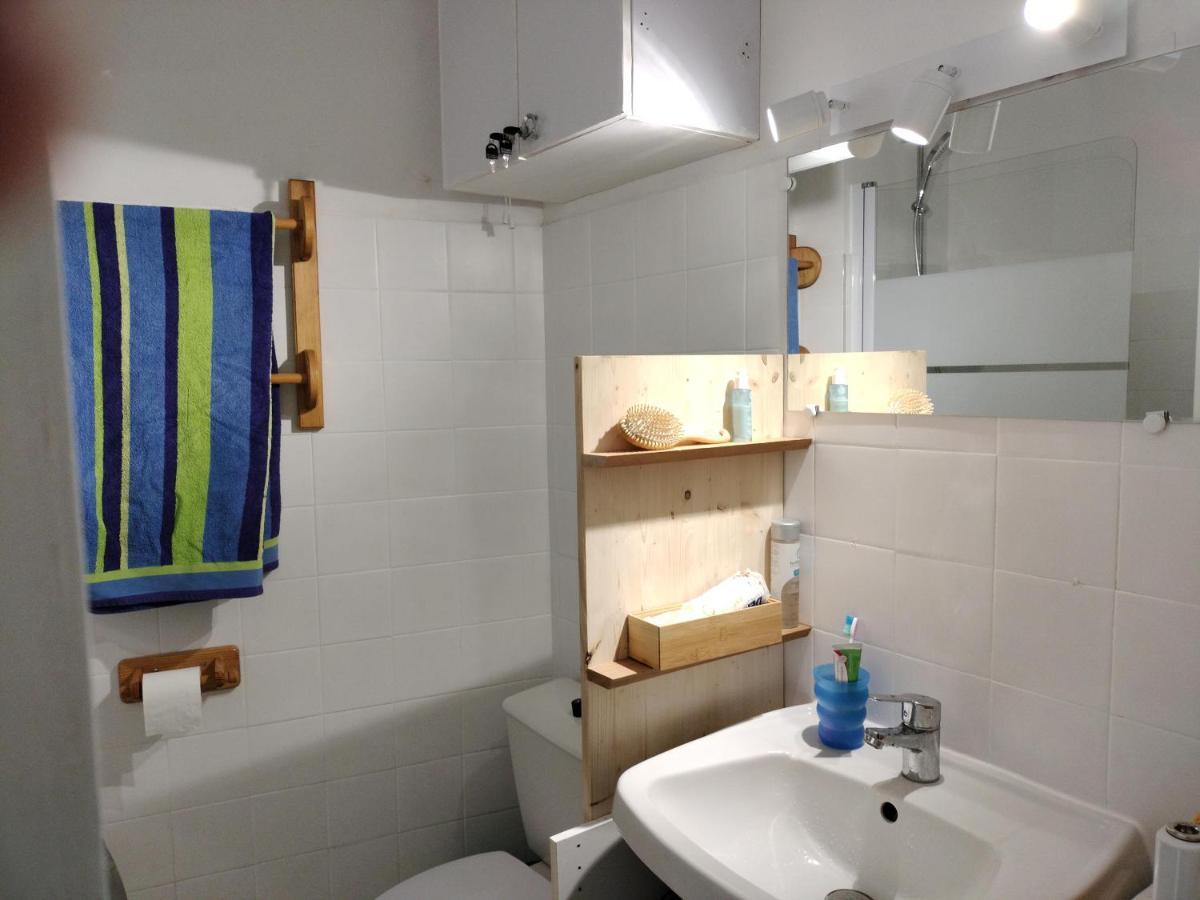 Entre Mer Et Montagne Granville Ngoại thất bức ảnh
